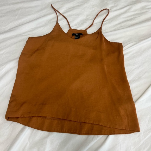 Gold satin H&M tank top - Picture 1 of 1